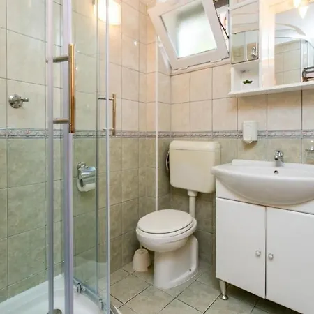 Lotea - Two-bedroom With Terrace *